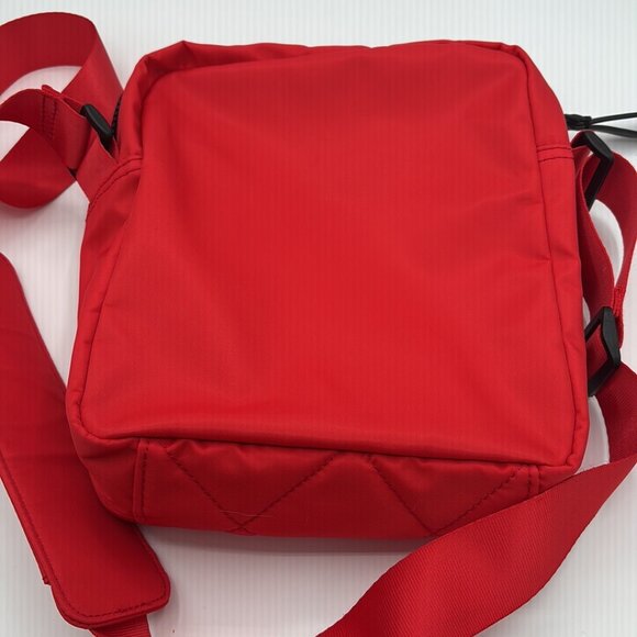 NWT HOT! GUESS Originals Crossbody Red Nylon Materials Travel/Beach/Festivals - Picture 10 of 10